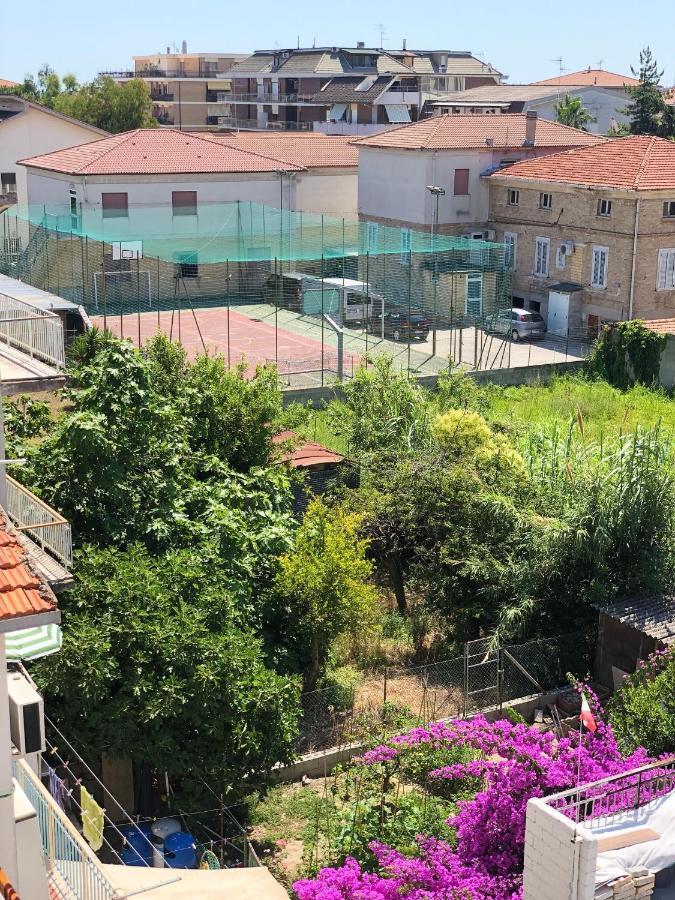 D Annunziohouse Bed & Breakfast Martinsicuro Dış mekan fotoğraf