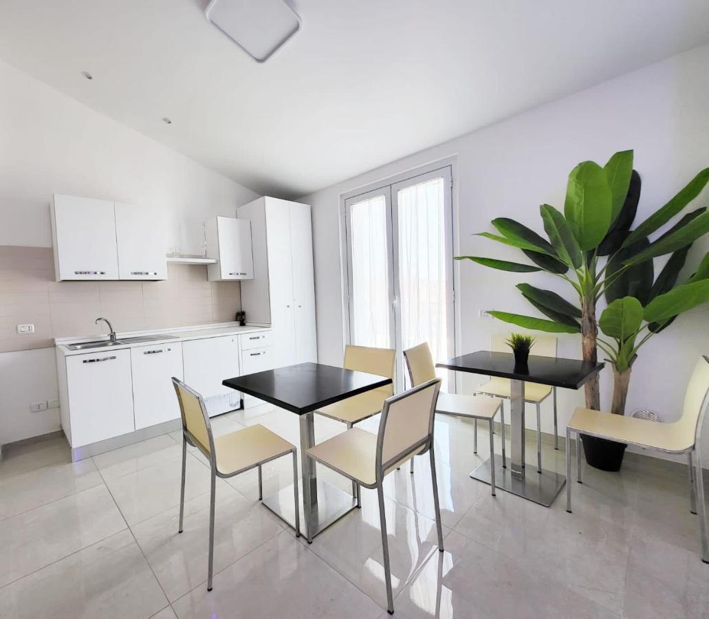 D Annunziohouse Bed & Breakfast Martinsicuro Dış mekan fotoğraf